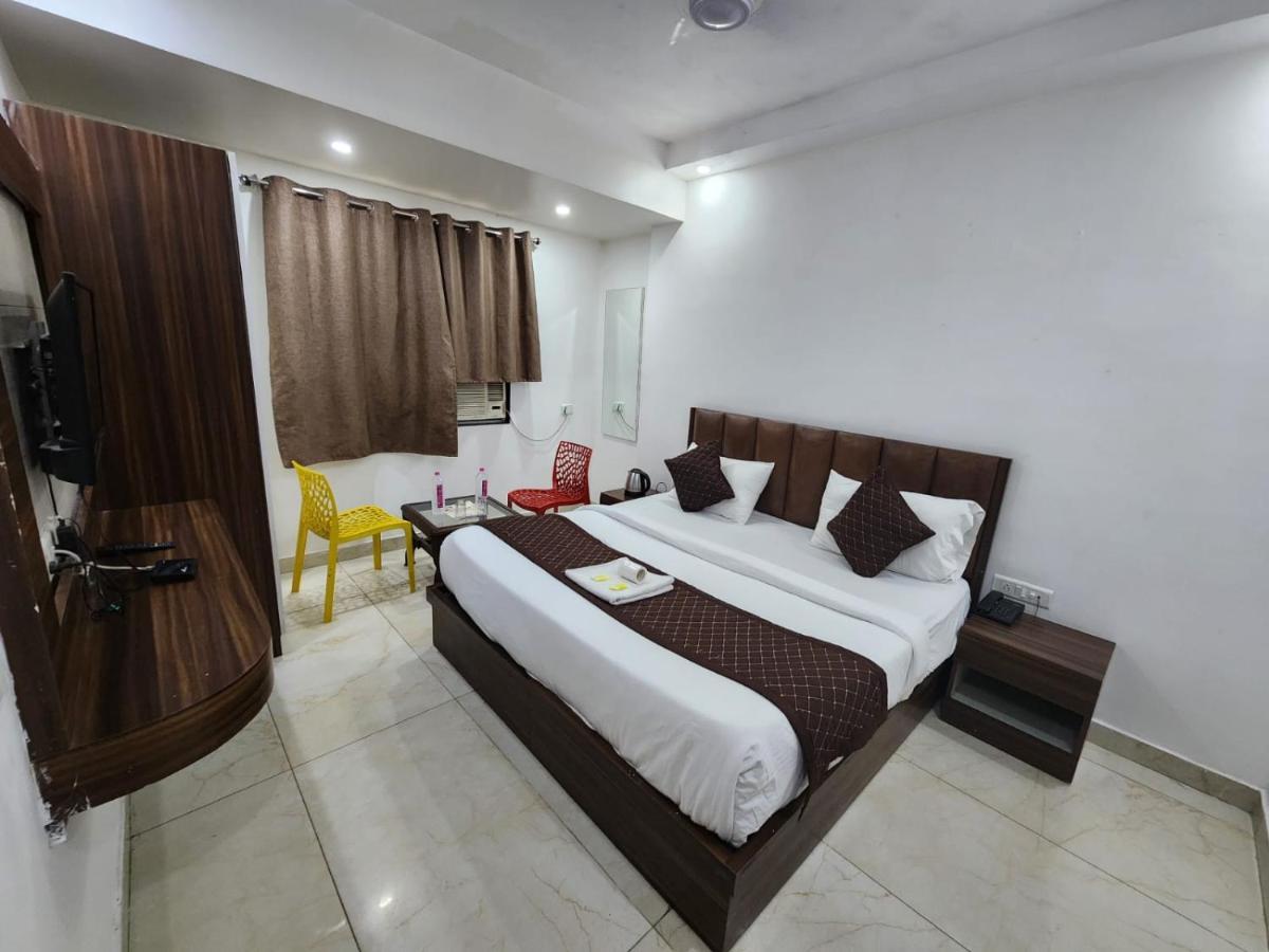 Airport Hotel Ivy With Free Airport Transfr Νέο Δελχί Εξωτερικό φωτογραφία