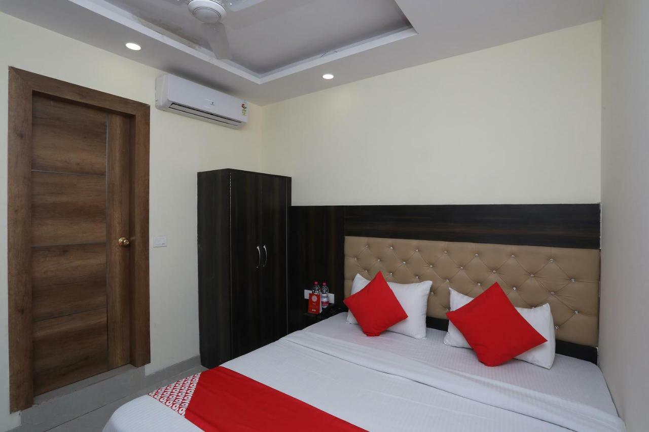 Airport Hotel Ivy With Free Airport Transfr Νέο Δελχί Εξωτερικό φωτογραφία