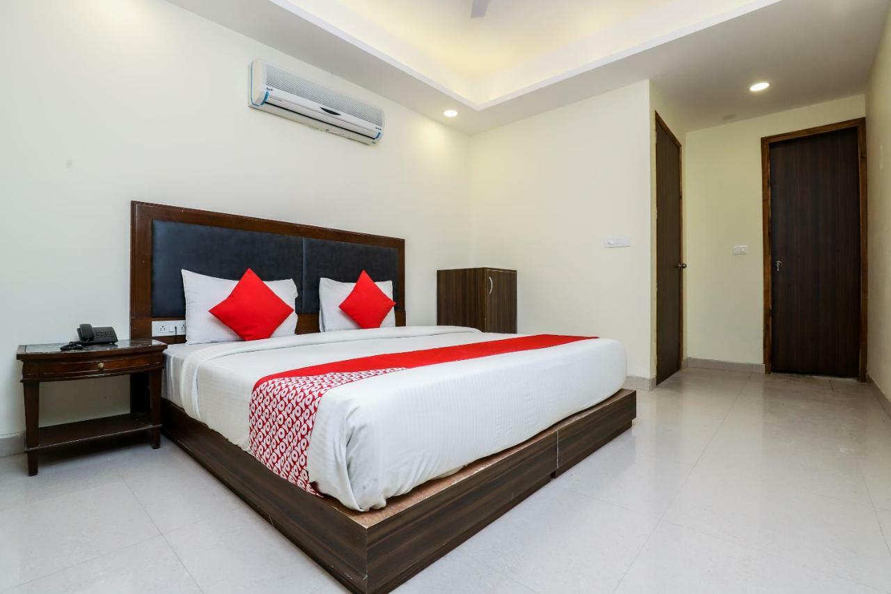 Airport Hotel Ivy With Free Airport Transfr Νέο Δελχί Εξωτερικό φωτογραφία